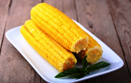 Как сварить кукурузу в мультиварке: рецепт с фото