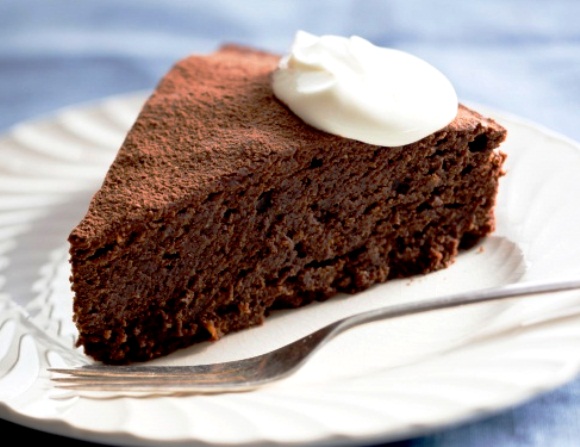 Кабачковый пирог с шоколадной крошкой в мультиварке