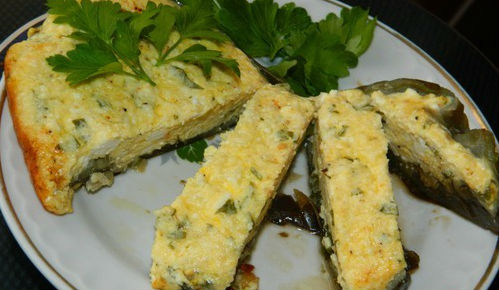 Баклажаны фаршированные творожно-сырной начинкой в мультиварке: рецепт с фото